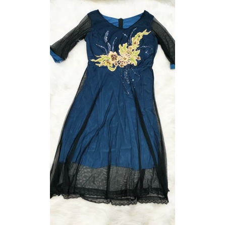 Đầm trung niên tay lỡ thun lót lưới ,thêu ,đính đá