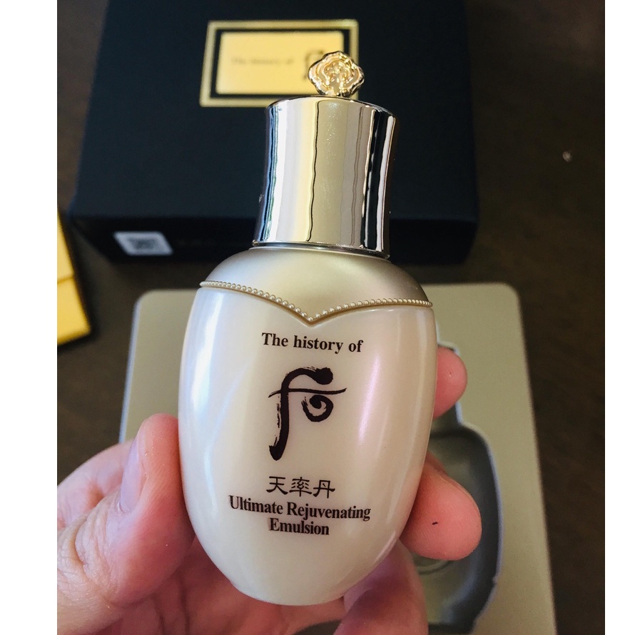 - Sữa dưỡng Whoo Ultimate Rejuvenating Emulsion tái sinh và chống lão hóa