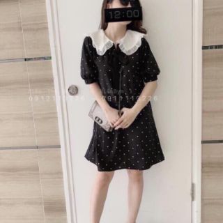 Váy chấm bi cổ bèo
