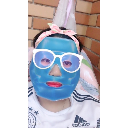 Mặt Nạ Đá Lạnh