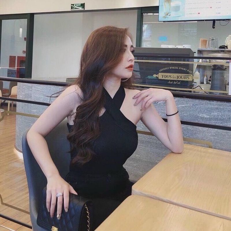 Áo 2 dây nữ áo kiểu nữ mặc được nhiều kiểu chất liệu zip dày dặn co giãn hàng đẹp PANOSI - A70