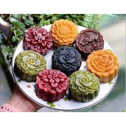 Máy đóng bánh trung thu - Bánh dứa
