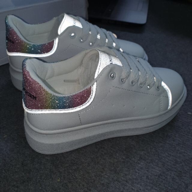 [FREESHIP + FULL BOX] Giày thể thao nữ MCQ gót nhũ phản quang phát sáng mã 888 đế 3cm hot hit | BigBuy360 - bigbuy360.vn