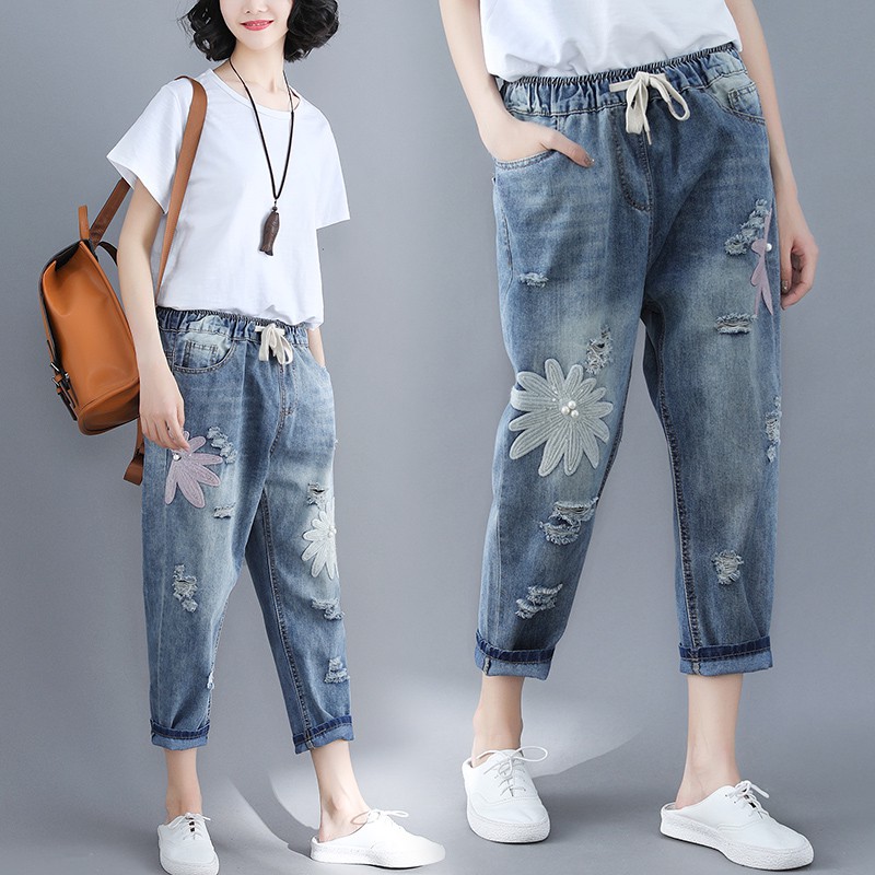 B62 Quần bò big size dáng suông cạp chun thêu hoa thời trang