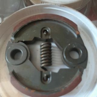 Bố Côn Mitsubishi KNC (Chén Cần Lớn) thắng máy cưa xích #