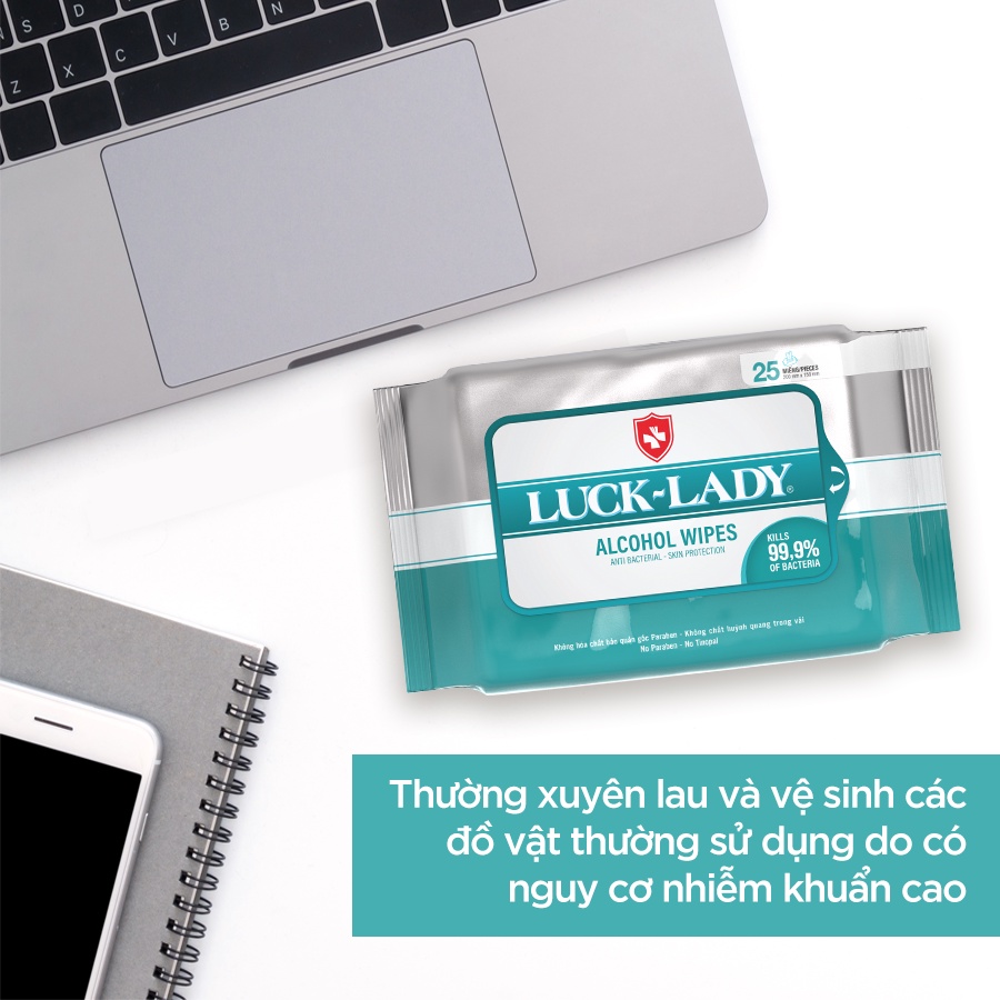 Khăn ướt cồn kháng khuẩn Luck Lady 25 tờ/gói - Combo 2 gói