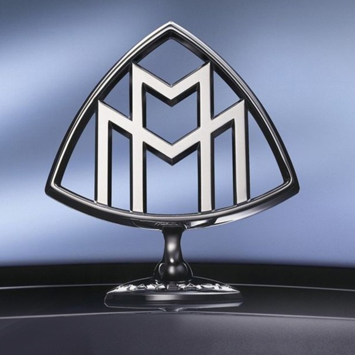 Logo Maybach nắp capo đầu xe ô tô, dùng độ cho xe Mercedes inox cao cấp MB2669