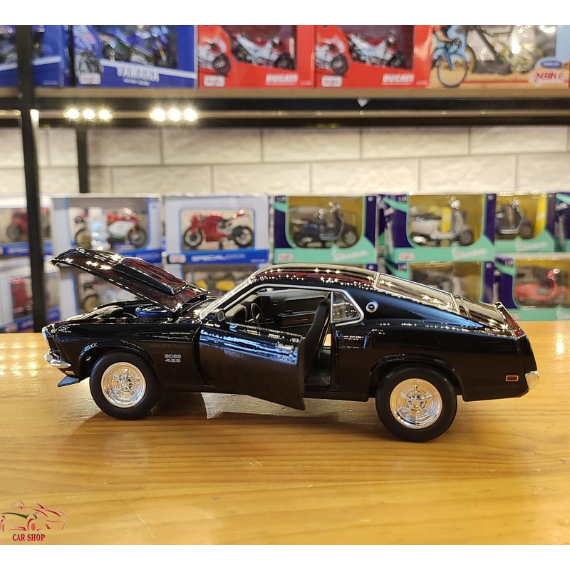 Mô hình xe ô tô Ford Mustang Boss 429 hãng Welly FX tỉ lệ 1:24 màu đen