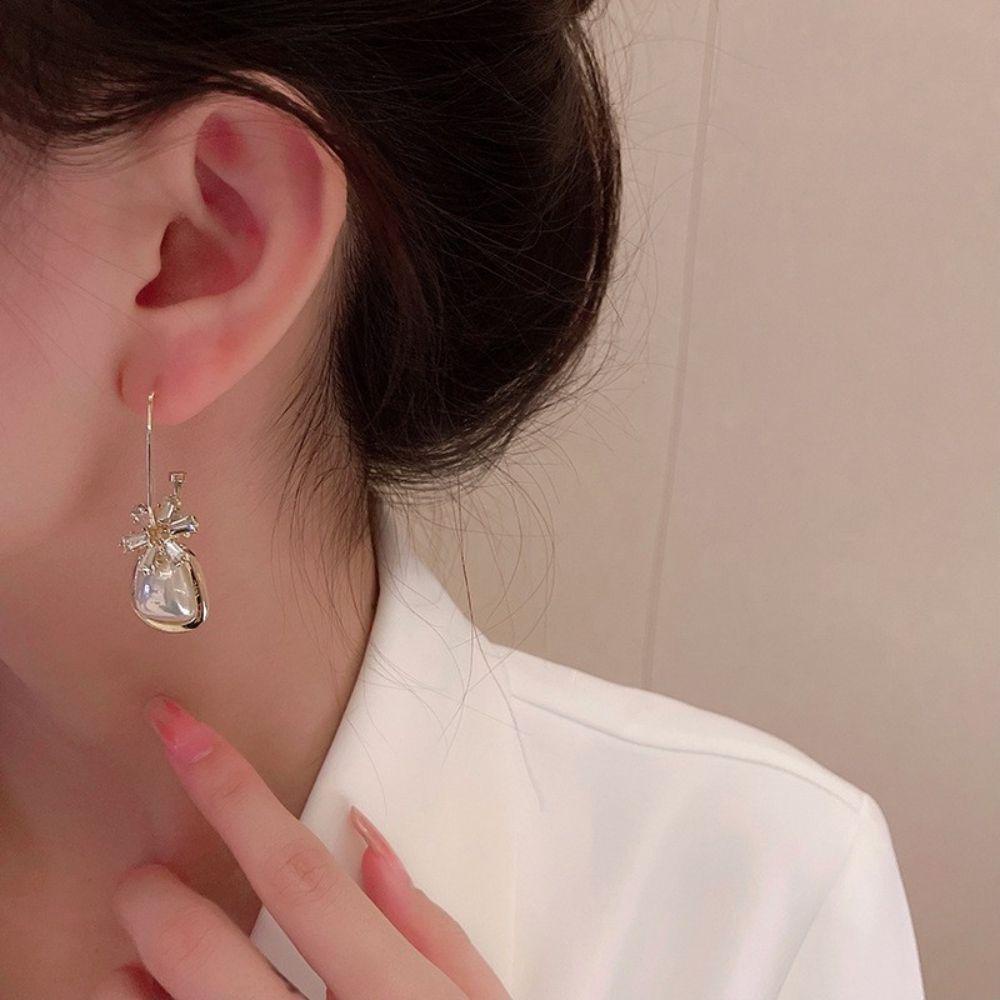 Hoa Tai Dáng Dài Hình Lọ Thủy Tinh Thời Trang|Đôi Khuyên Tai Gắn Hạt Ngọc Trai Thời Trang Cho Nữ