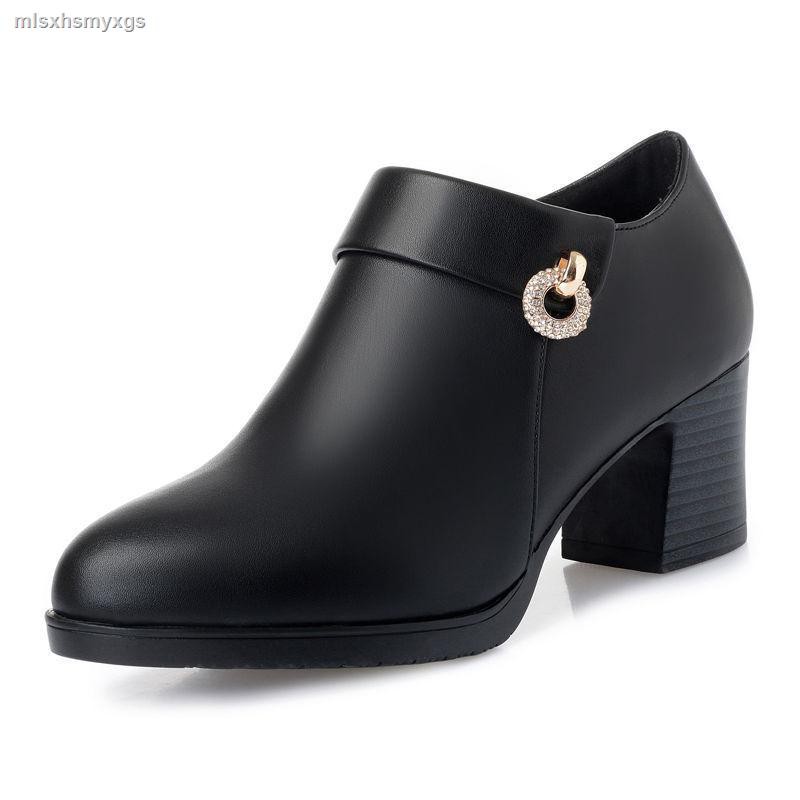 Giày Bốt Lót Nhung Đế Thô Thời Trang Cho Phụ Nữ Trung Niên | BigBuy360 - bigbuy360.vn