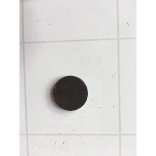 Nam châm đen Ferrite 20x3mm, nam châm đen