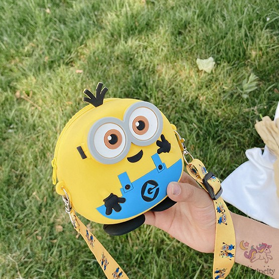 Túi đeo chéo họa tiết hoạt hình xinh xắn cho bé