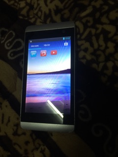 Điện thoại v8508 2sim 3g Wfi android