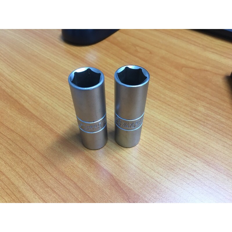 Khẩu tháo bugi đầu 1/2' cỡ 16mm và 21mm jonnesway S17H4216, S17H4221