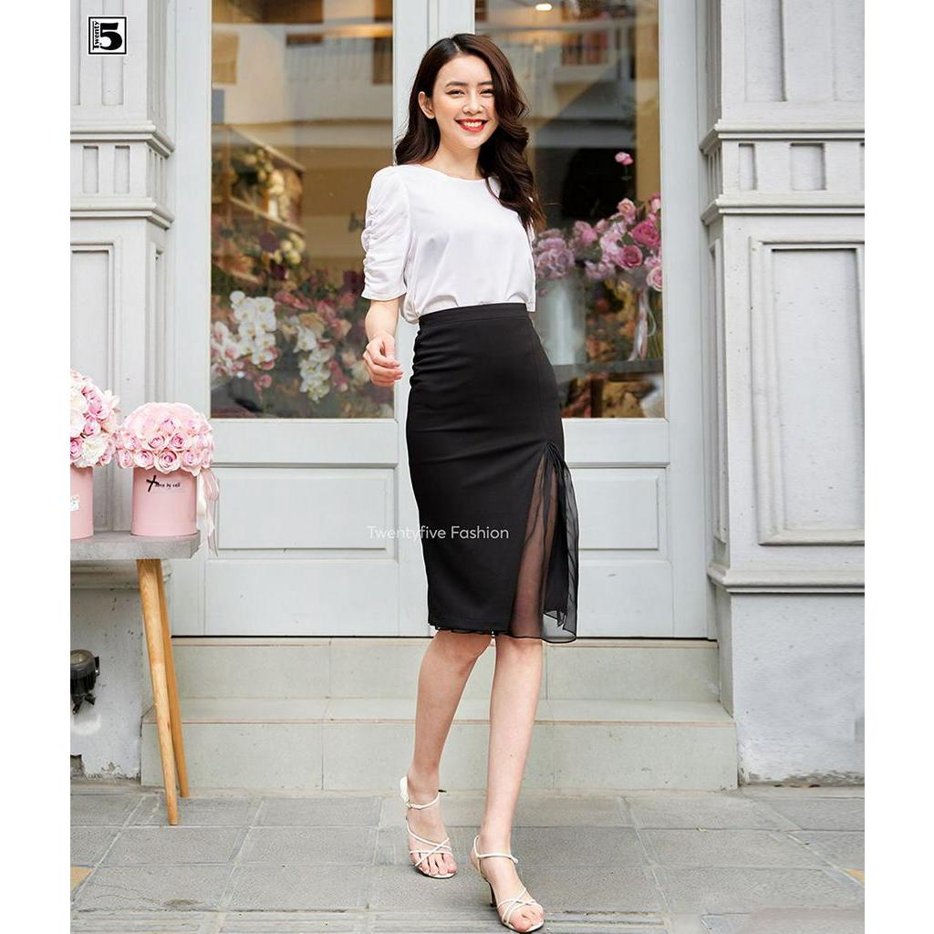 Chân váy nữ công sở xẻ vạt lệch phối voan Twentyfive T350