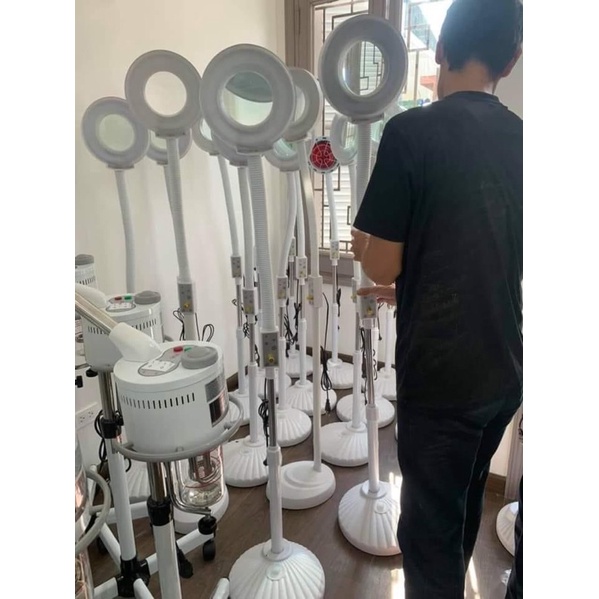Đèn Led chân nhẹ ,nặng  120 bóng , trục khuỷu 1 -3 màu ,đèn hồng ngoại  dùng trong spa thẫm mỹ viện
