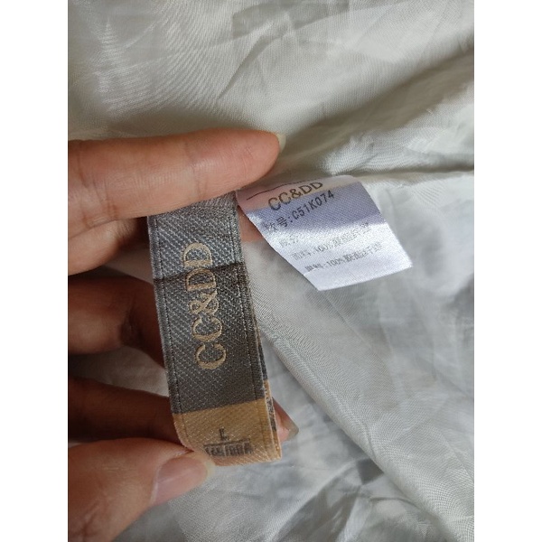 Đầm của CC&DD size M lớn