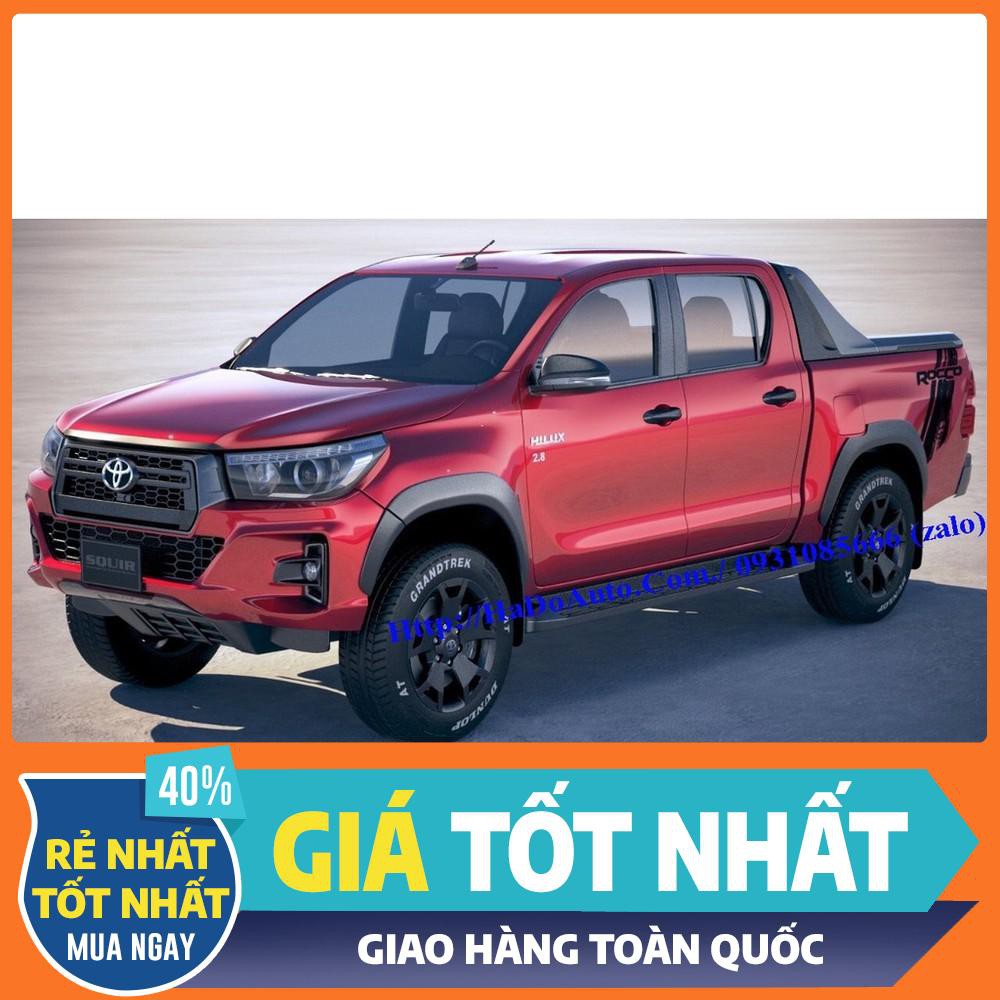 Bộ ốp cua lốp Toyota Hilux 2019-2020