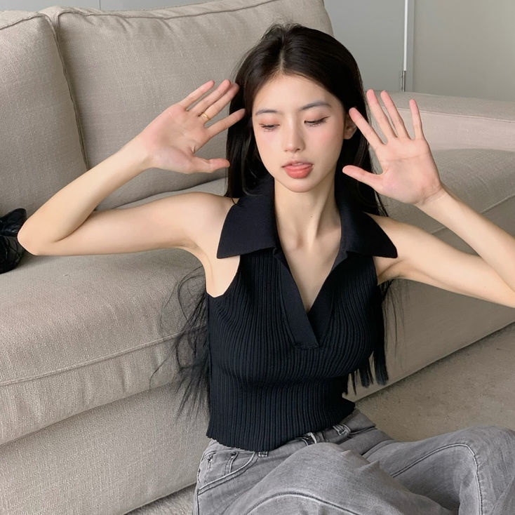 Áo Dệt Kim Sát Nách Cổ Polo Form Ôm Phong Cách Quyến Rũ
