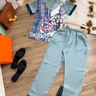 Bộ đồ ngủ phối hình lụa siêu sang chảnh