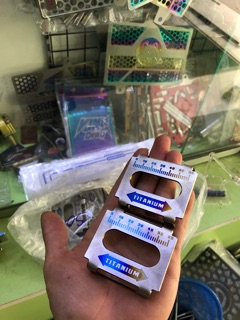 Nẹp gắp titanium