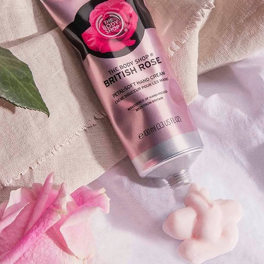 Kem Dưỡng Da Tay The Body Shop Dưỡng Tay Mềm Mịn, Da Khô nứt nẻ, Không Nhờn Dính Hand Cream 30ml