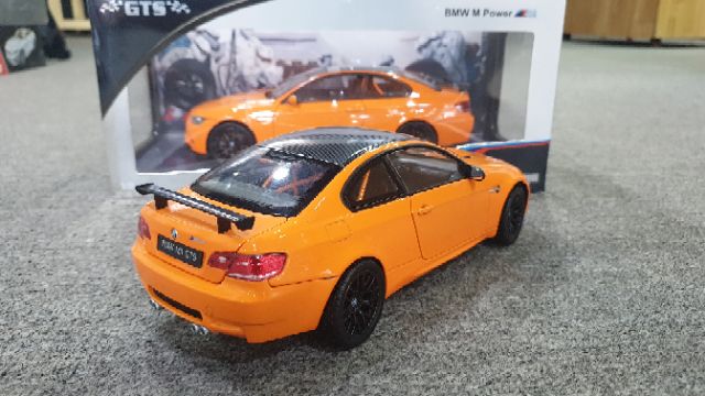 XE MÔ HÌNH BMW M3 GTS 1:18 KDW (CAM)