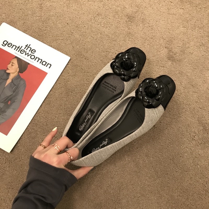 Giày búp bê bệt đính hoa trà kiểu Hàn Quốc mẫu mới 2021