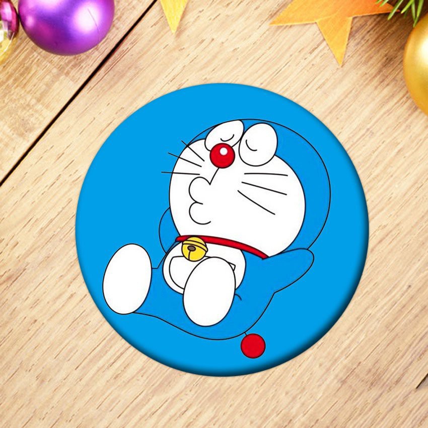 Huy hiệu cài áo in hình DORAEMON CHÚ MÈO MÁY ĐẾN TỪ TƯƠNG LAI