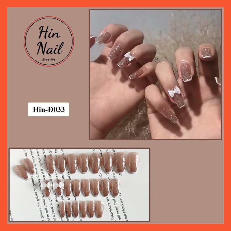 móng giả đính đá Hin Nail form dài đính nơ trắng