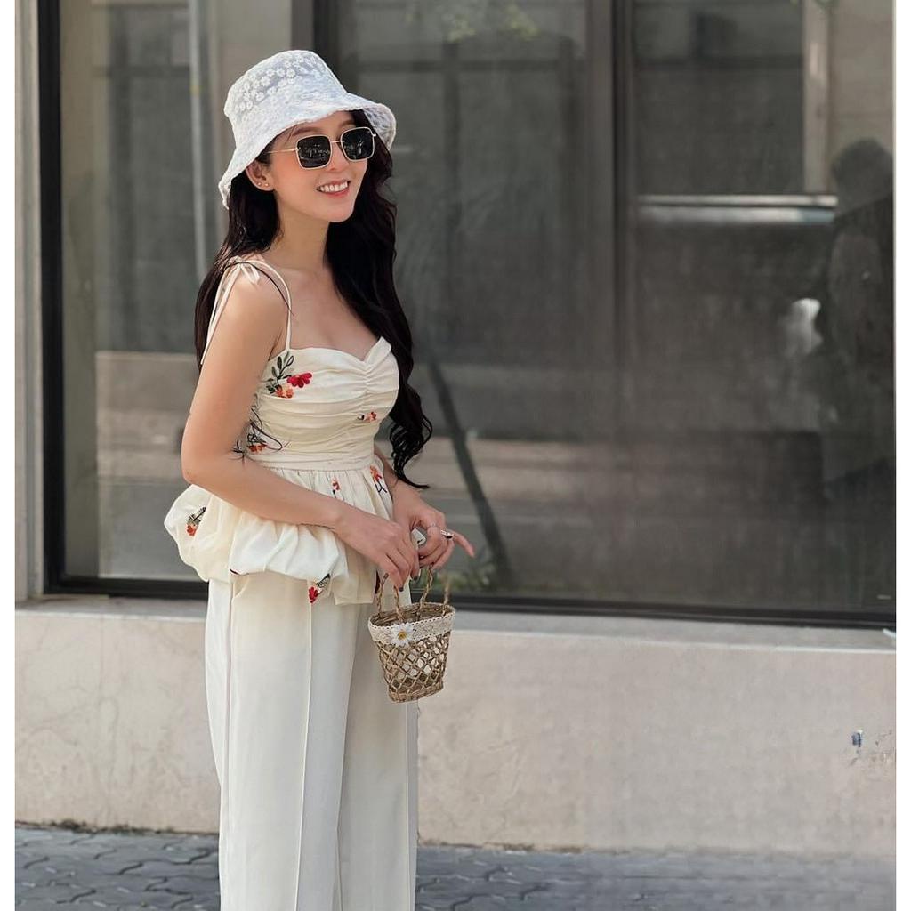 SET ÁO NHÍU HOA THÊU KEM 2 DÂY + QUẦN SUÔNG TRẮNG CHIẾT LY