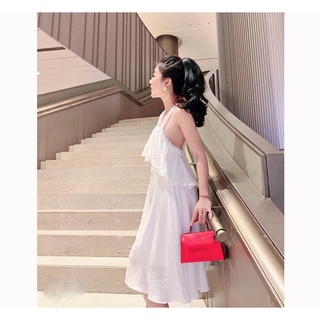 Đầm maxi trắng dây hở lưng