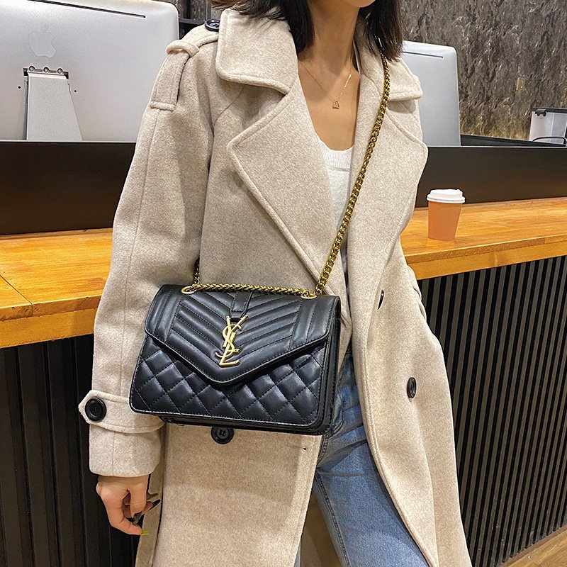 Túi Xách Da Đeo Vai Phối Dây Xích Kiểu Dáng Thời Trang Dành Cho Nữ