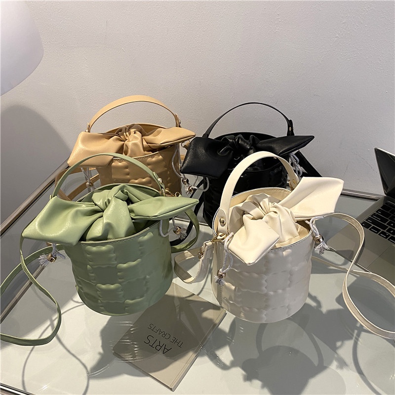 Túi Đeo Chéo Hình Trụ Màu Sắc Thời Trang Xuân Hè 2022 Dành Cho Nữ