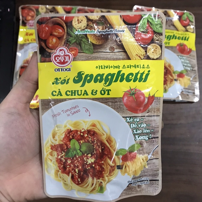 Xốt mì Spaghetti vị cà chua Ottogi gói 110g | BigBuy360 - bigbuy360.vn