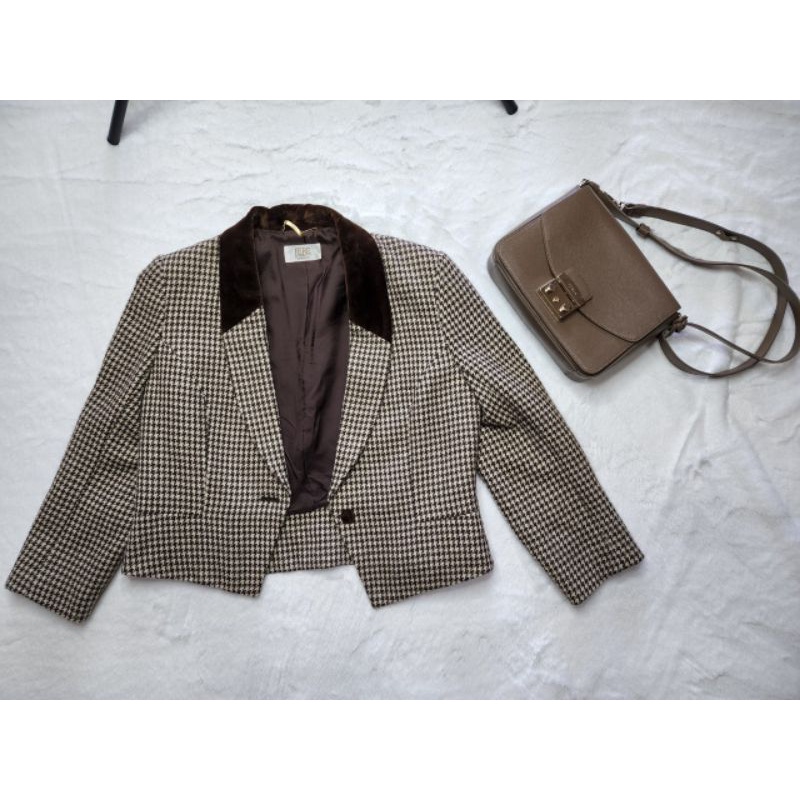 Áo blazer nữ lửng cao cấp Nhật secondhand chất dạ lông cừu màu caro răng sói kem pha nâu