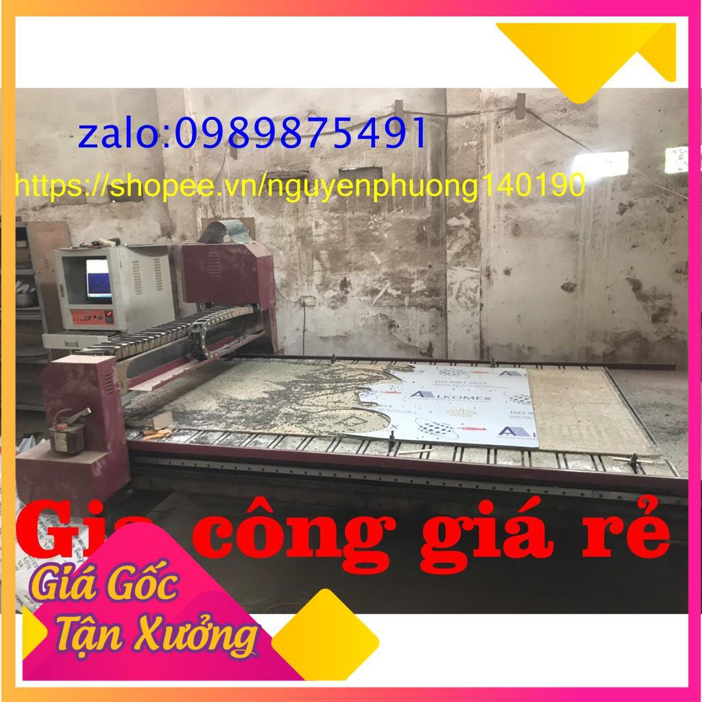 Chữ cái tráng gương độc đáo cho trang trí tường