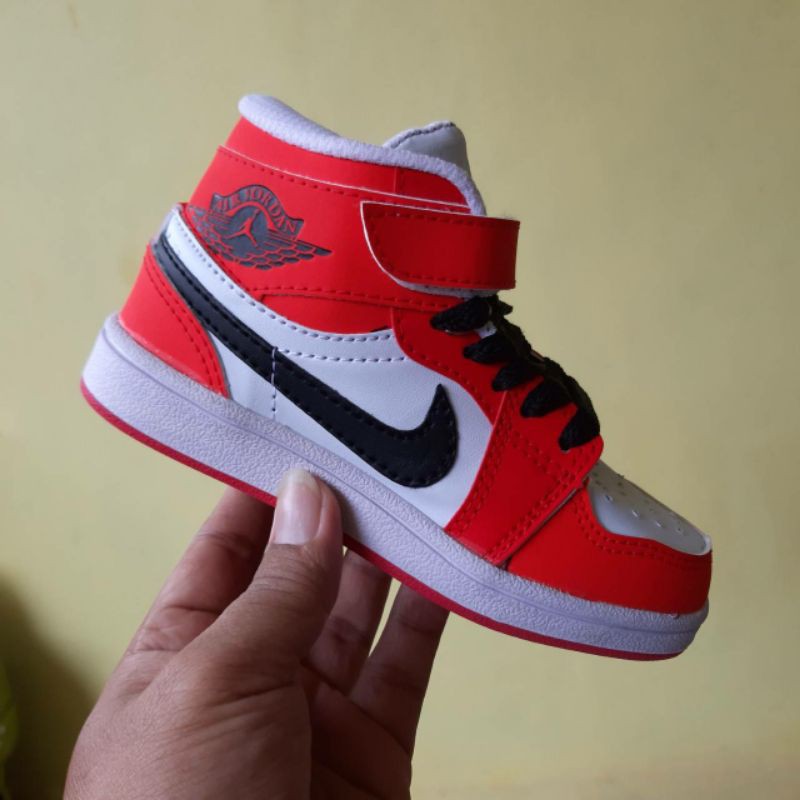 Giày Thể Thao Nike Jordan Cổ Cao Thời Trang Cao Cấp Cho Bé