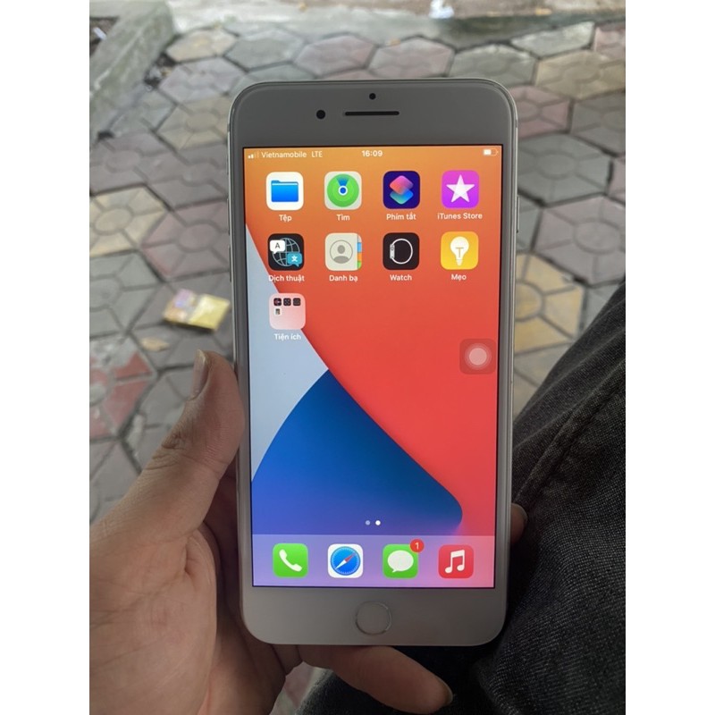[Ảnh thật] Điện thoại Iphone 8Plus / 8 Plus chính hãng Apple, Bản Quốc tế và Lock, ít xước, pin cao 9x | BigBuy360 - bigbuy360.vn