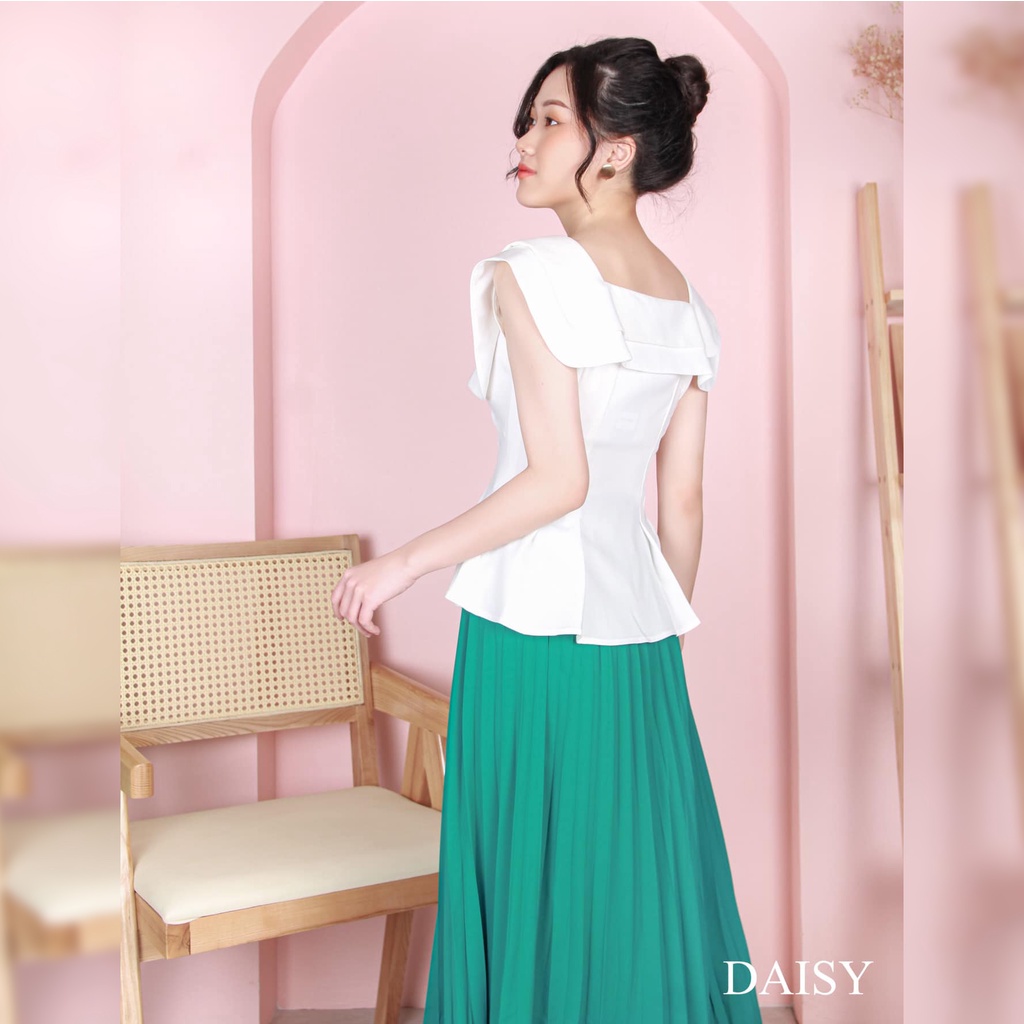 Áo kiểu tanktop cổ vuông đối xứng 2 lớp Daisy TKA8853