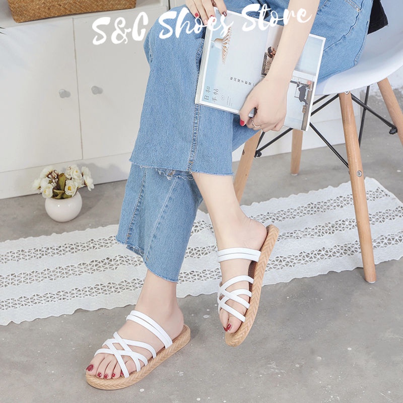 Dép Sandal Nhựa Chống Thấm Nước Thoải Mái Hai Chiều Chất Lượng Cao Thoải Mái Thời Trang Dành Cho Bạn Nữ