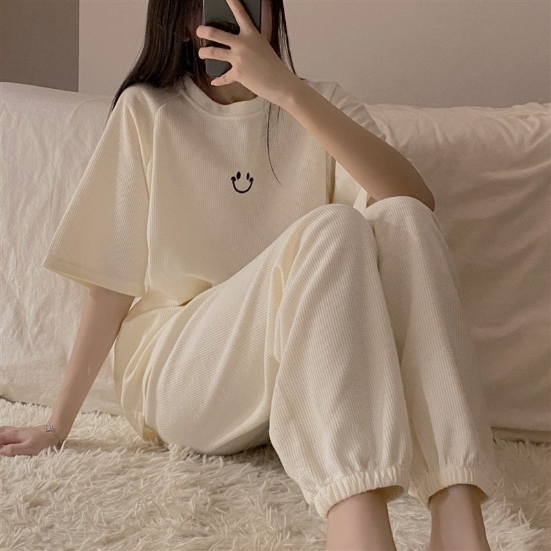 Bộ đồ nữ siêu xinh chất tổ ong hình mặt cười, set đồ nữ dễ thương quần jogger mix áo cộc tay BO1