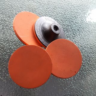 Đế trà nhám tròn, đế dính giấy giáp