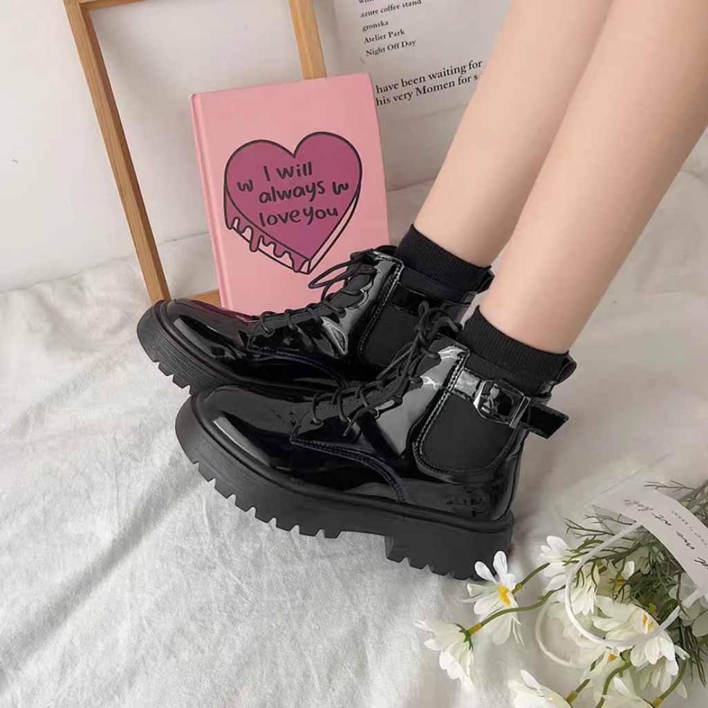 Giày bốt phong cách Ulzzangs màu đen mờ đen bóng FULL HỘP Mã 1110 | BigBuy360 - bigbuy360.vn