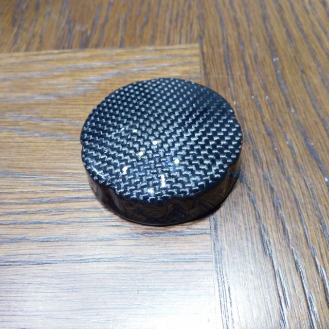 HOT Khuyến Mãi Carbon Fiber nắp bình xăng siêu đẹp cho Vespa, Honda, Yamaha