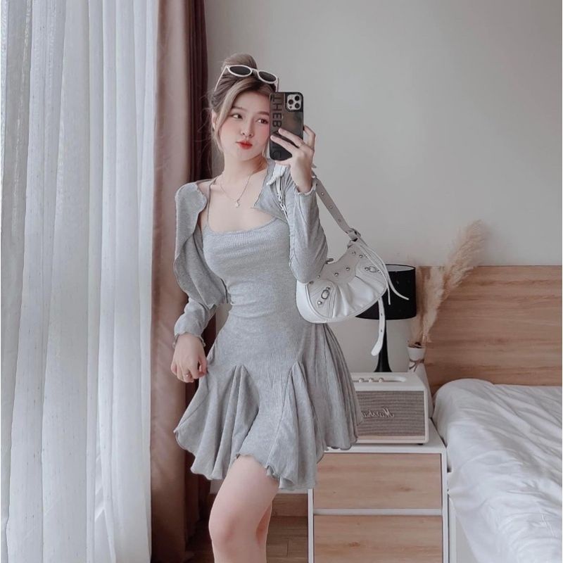 SÉT ĐẦM RỜI HAI DÂY XOÈ KÈM ÁO KHOÁC DX1
