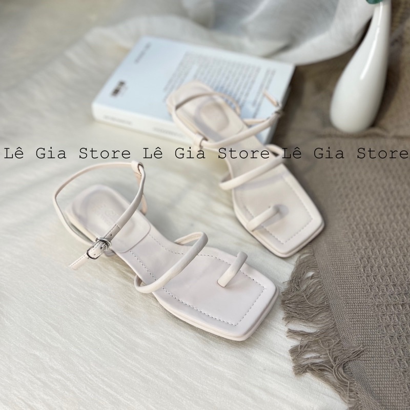 Sandal xỏ ngón 2cm