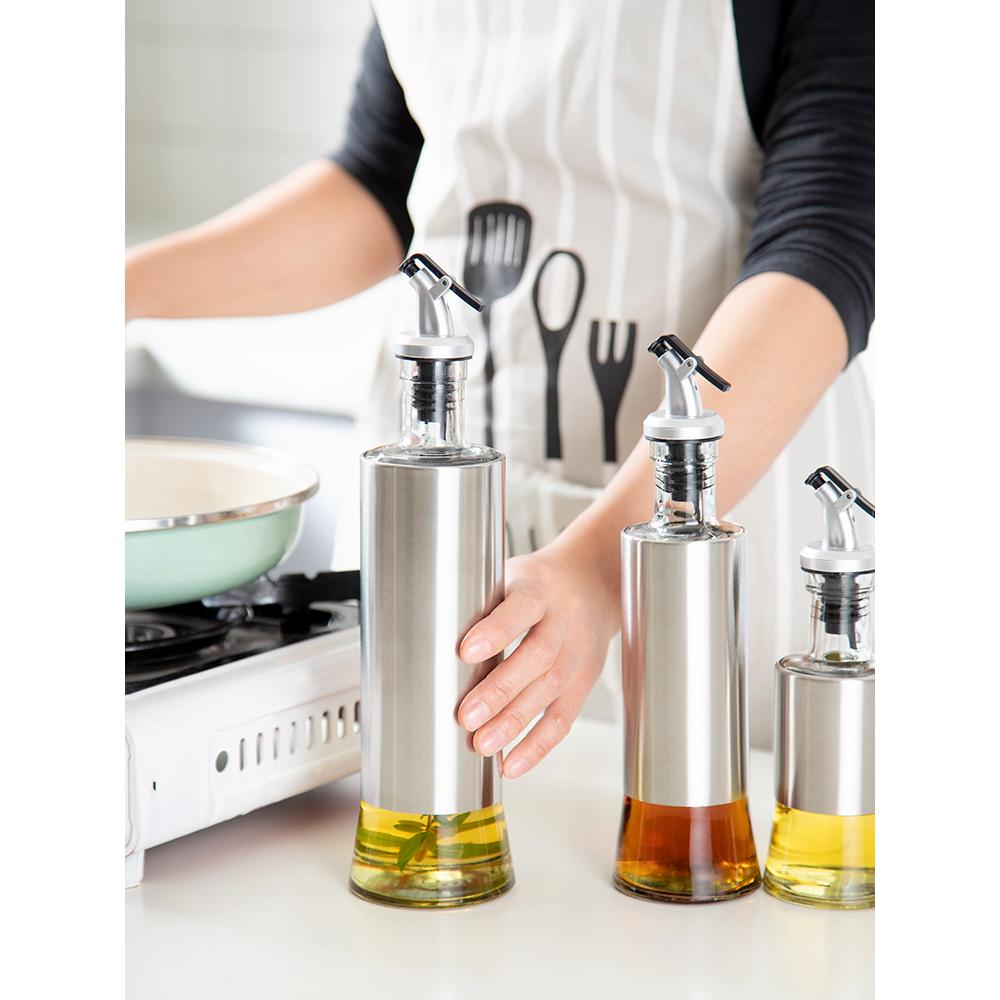 Bình Đựng Dầu Ăn Bằng Inox Chống Rỉ Tiện Dụng