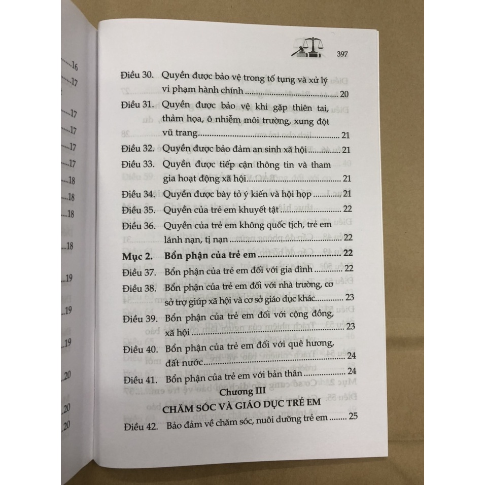 Sách Luật trẻ em và văn bản hướng dẫn thi hành