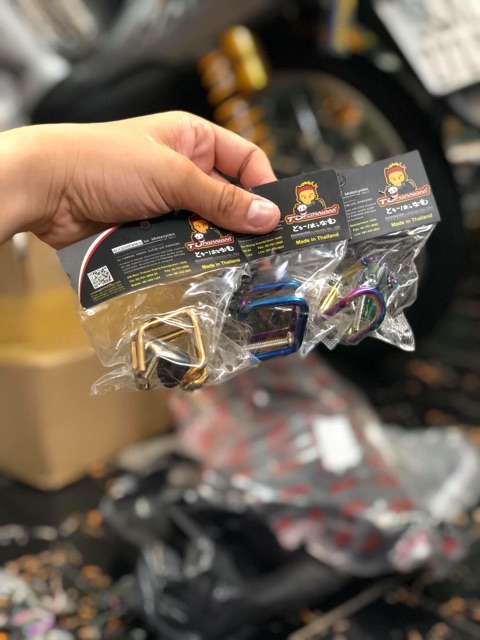 Hai cái móc treo đồ Tháilan Tupakanam